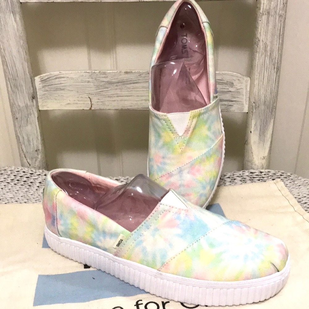 Toms Alpergata Indio Tie-Dyed Flats - Picture 6 of 16